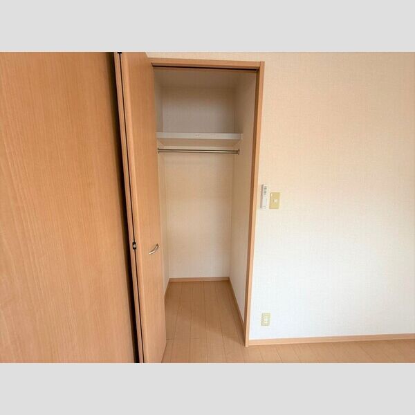 収納 (クローゼット)