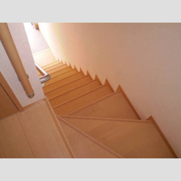 その他 (階段(B棟2階))