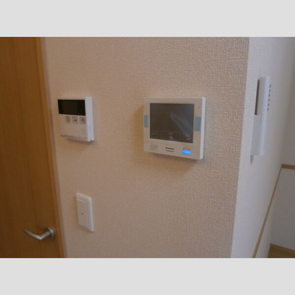 その他設備 (TVインターホン103)