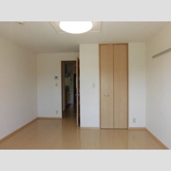 居室・リビング (南側居室)