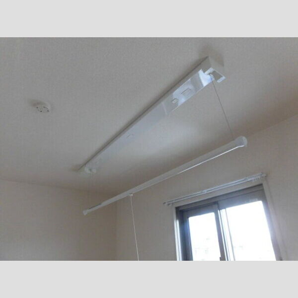 その他 (室内物干し)