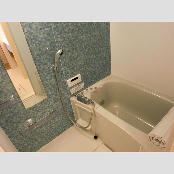 バス (浴室換気乾燥機付き浴室)