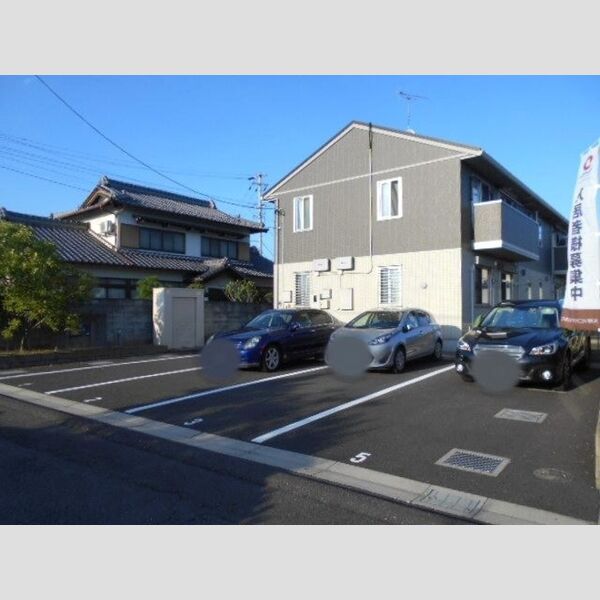 駐車場 (駐車場)