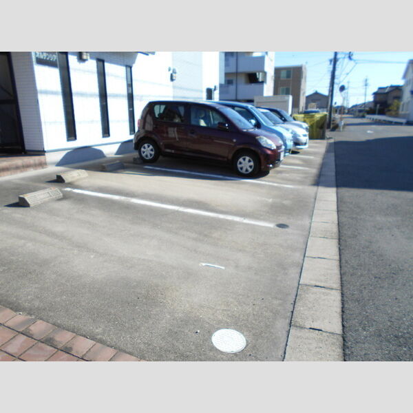 駐車場 (駐車場)