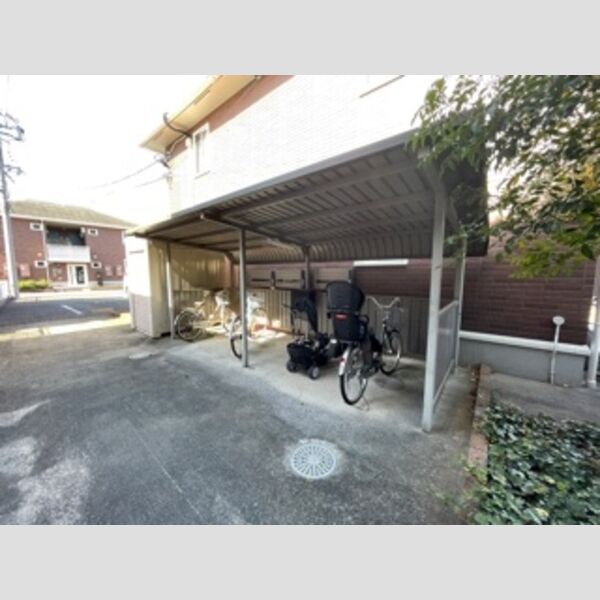 駐車場 (駐輪場)