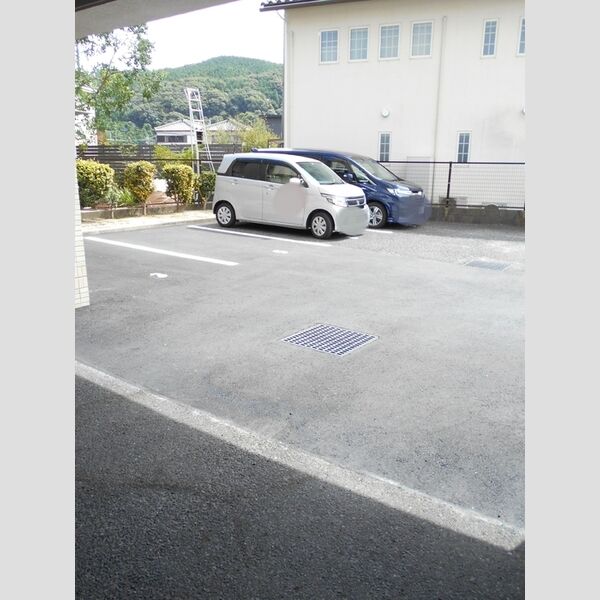駐車場 (駐車場)