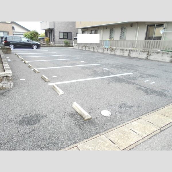 駐車場 (駐車場)