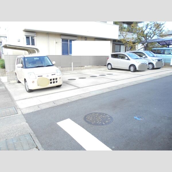 駐車場 (駐車場)