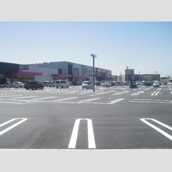 現地周辺 (近隣マックスバリュー)