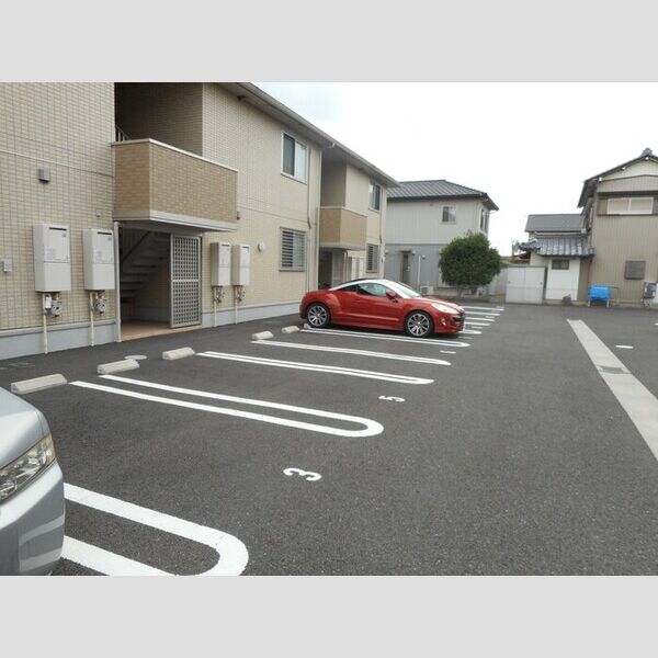 駐車場 (駐車場)