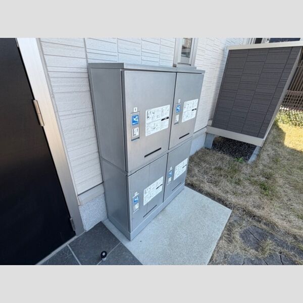 現地周辺 (宅配ボックス)