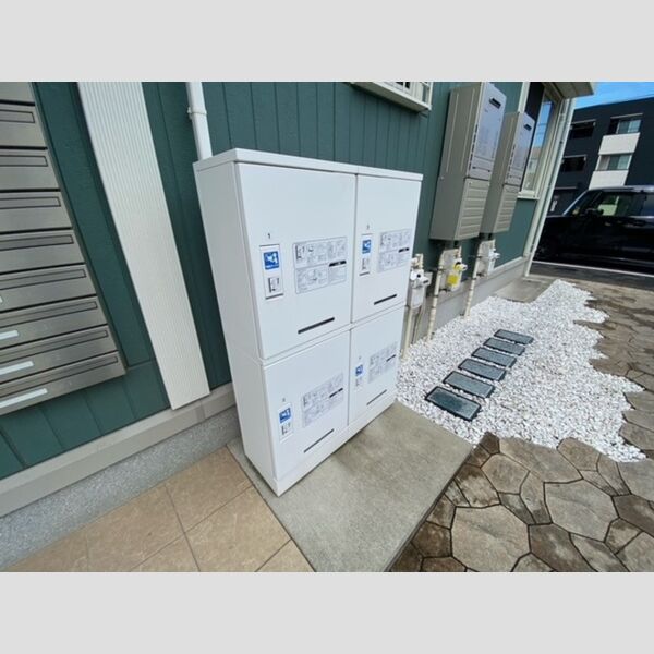 現地周辺 (宅配ボックス)