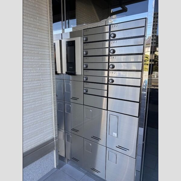 現地周辺 (郵便ポスト・宅配ボックス)