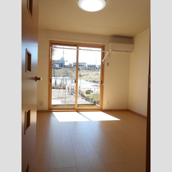 居室・リビング (洋室)