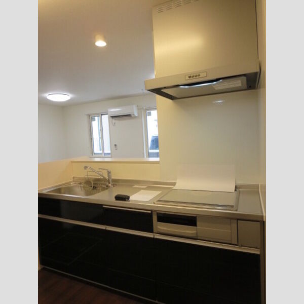 キッチン (対面システムキッチン)