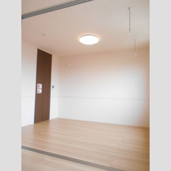 その他 (南洋室)