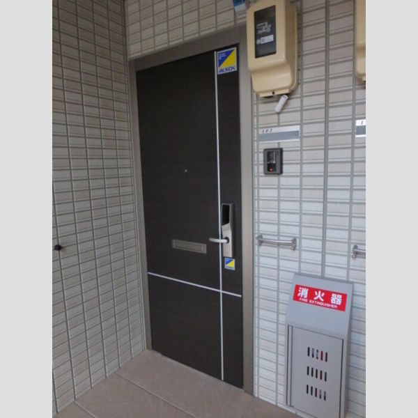 玄関 (玄関ドア)