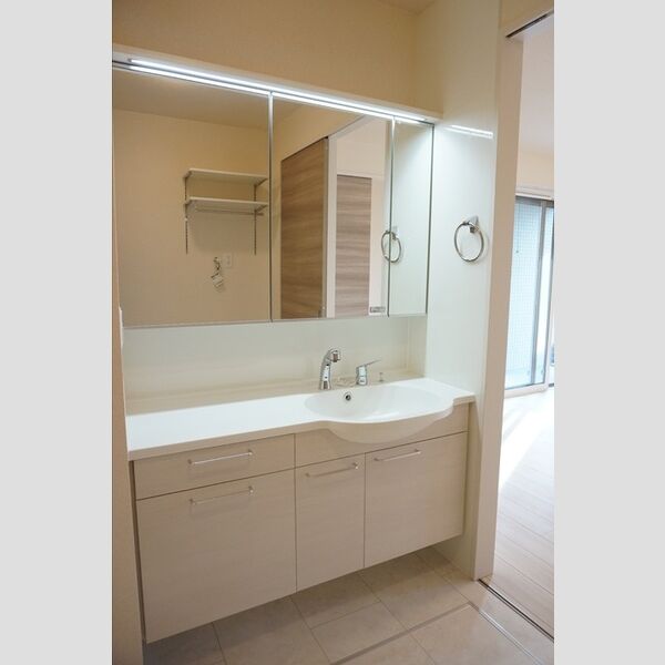 洗面所 (ワイド洗面)