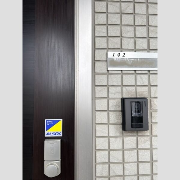 玄関 (玄関(ICカードキー・インターホン))