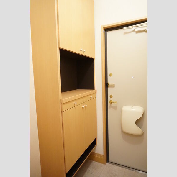 玄関 (シューズボックス)