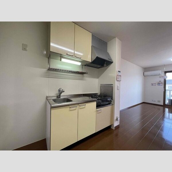 キッチン (キッチン)