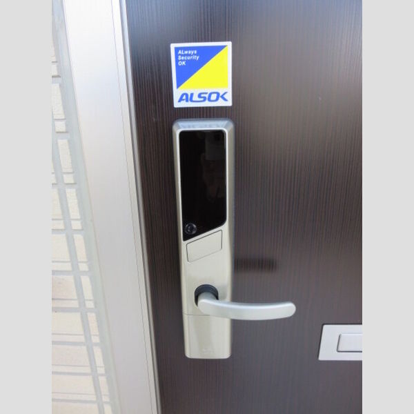 玄関 (ICカードキー)