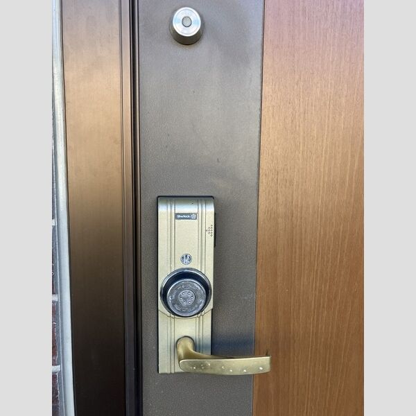 玄関 (玄関(カードキー))