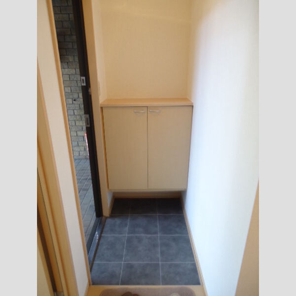 玄関 (シューズボックス)