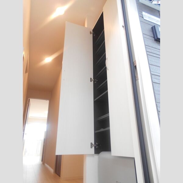 収納 (シューズボックス)