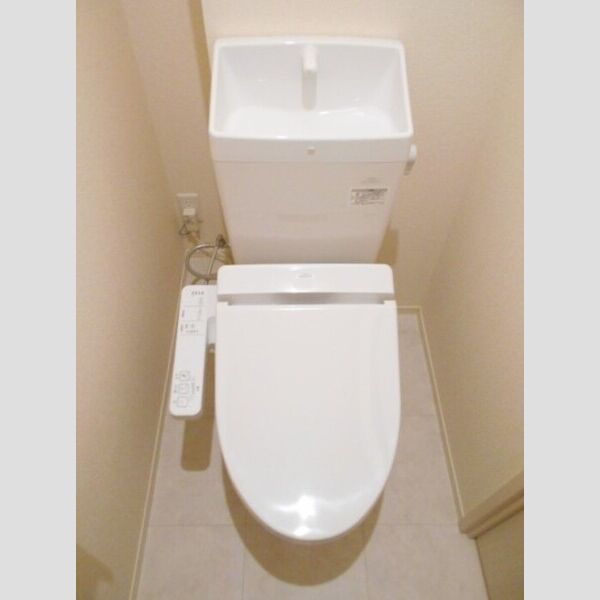 トイレ (温水洗浄暖房便座)