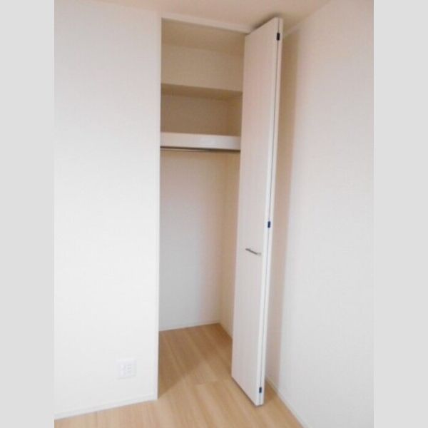 収納 (クローゼット)