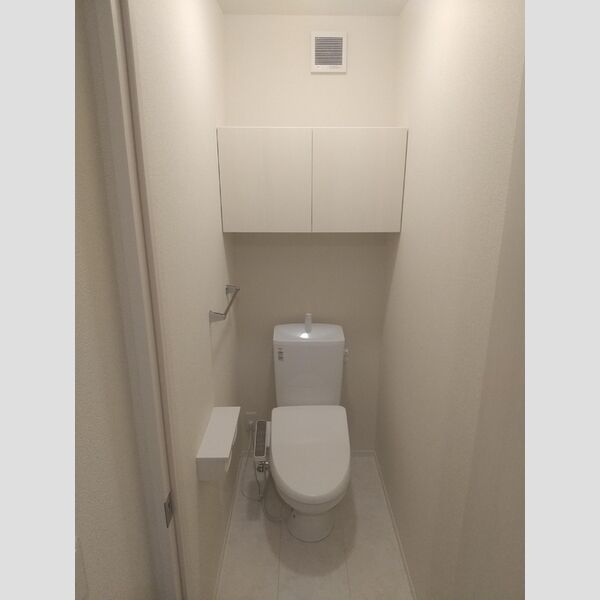 トイレ (トイレ(温水洗浄暖房便座))