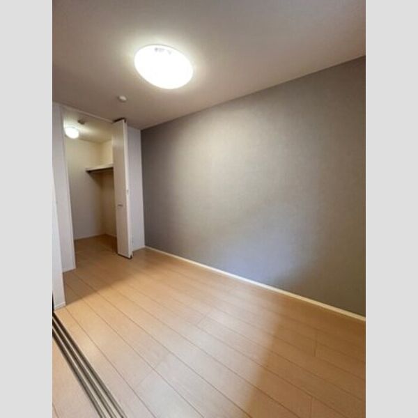 その他 (洋室)