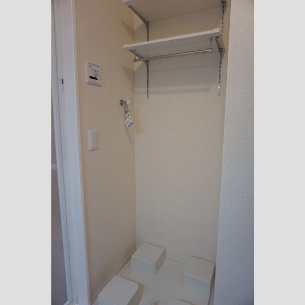 その他 (室内洗濯機置場)