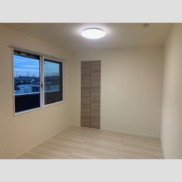 その他 (LDK横洋室)