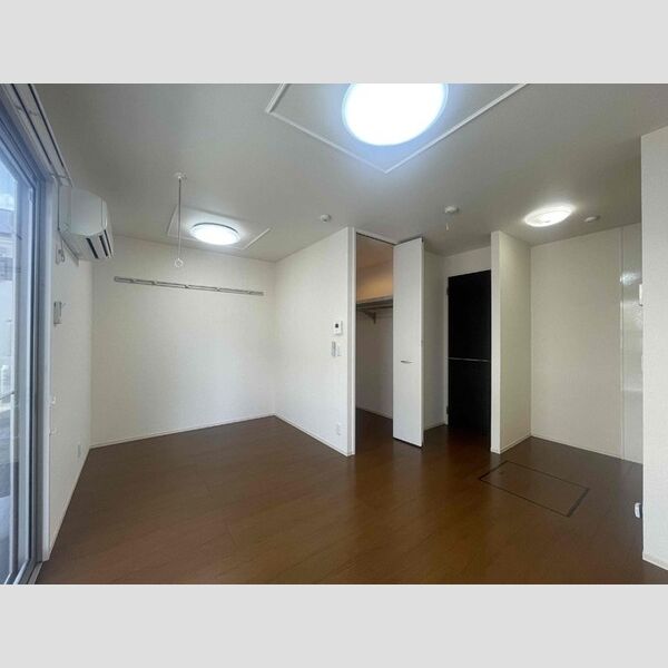 居室・リビング (洋室)