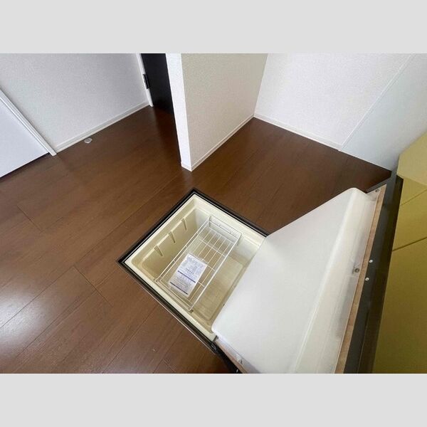 キッチン (床下収納)