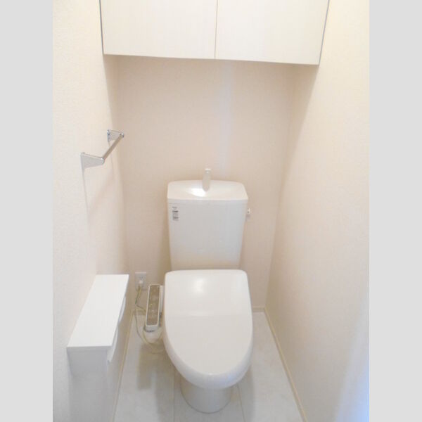 トイレ (温水洗浄暖房便座)