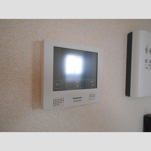その他設備 (モニター付インターホン)