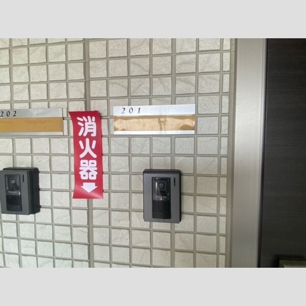 玄関 (インターホン)