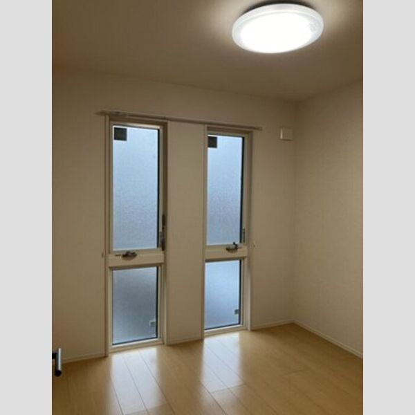 その他 (北東洋室)