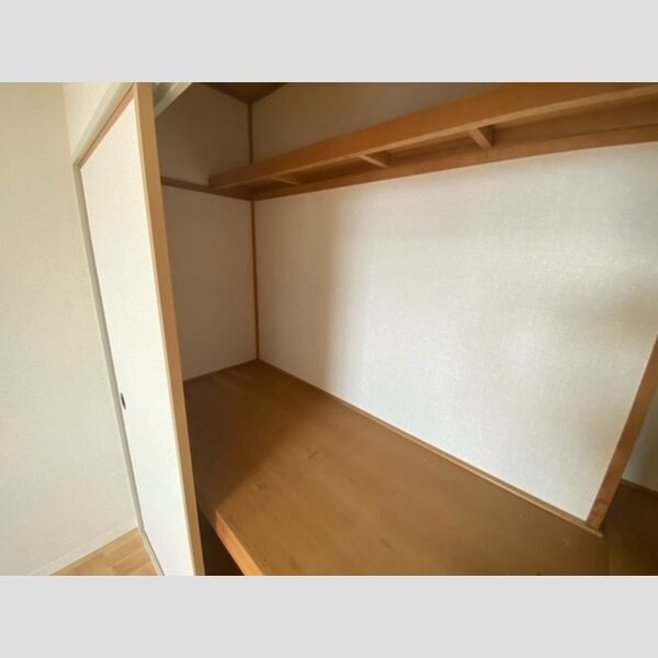 その他 (収納内部)