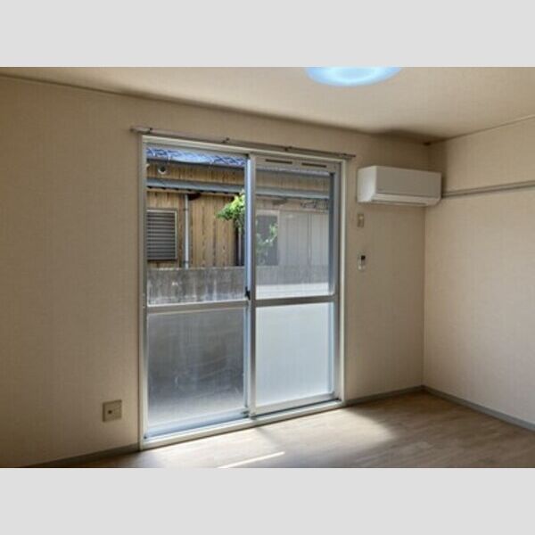 居室・リビング (洋室)