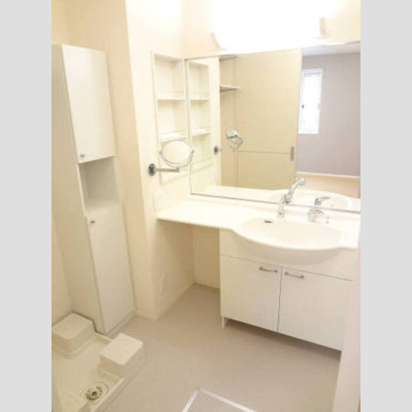 洗面所 (洗髪洗面化粧台)