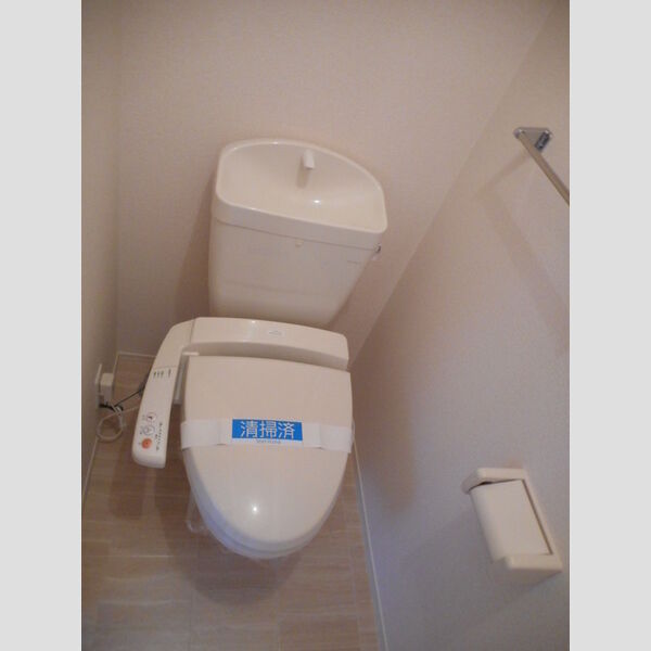 トイレ (温水洗浄暖房便座)
