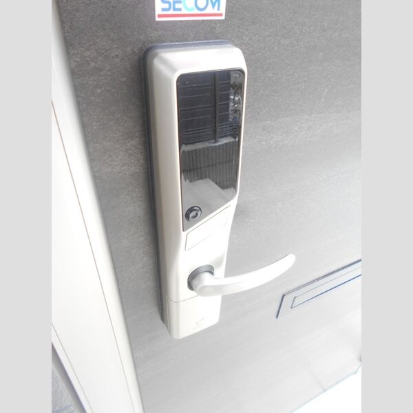 玄関 (ICカードキー)