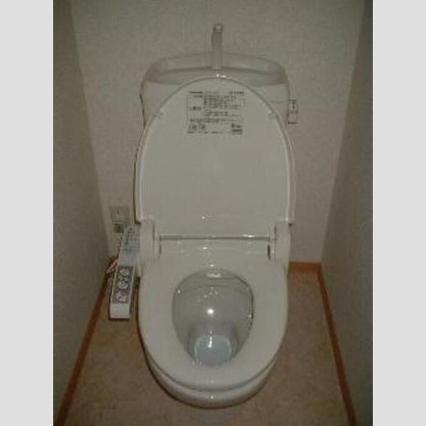 トイレ (温水洗浄暖房便座)