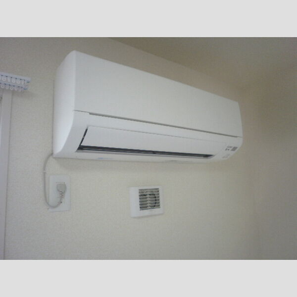 居室・リビング (エアコン)