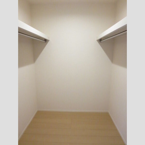 収納 (ウォークインクローゼット)