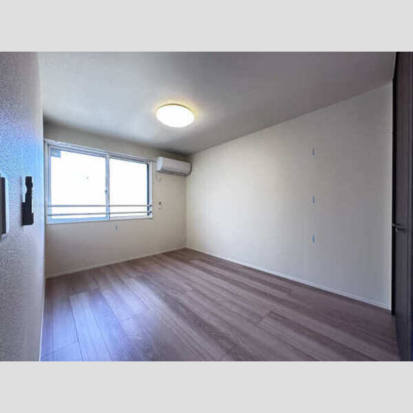 その他 (南洋室)